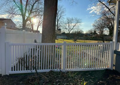 Vinyl fence by Fence Imperial, showcasing a sleek and modern design with low-maintenance features for a contemporary look.