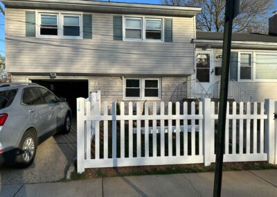 Vinyl fence by Fence Imperial, showcasing a sleek and modern design with low-maintenance features for a contemporary look.